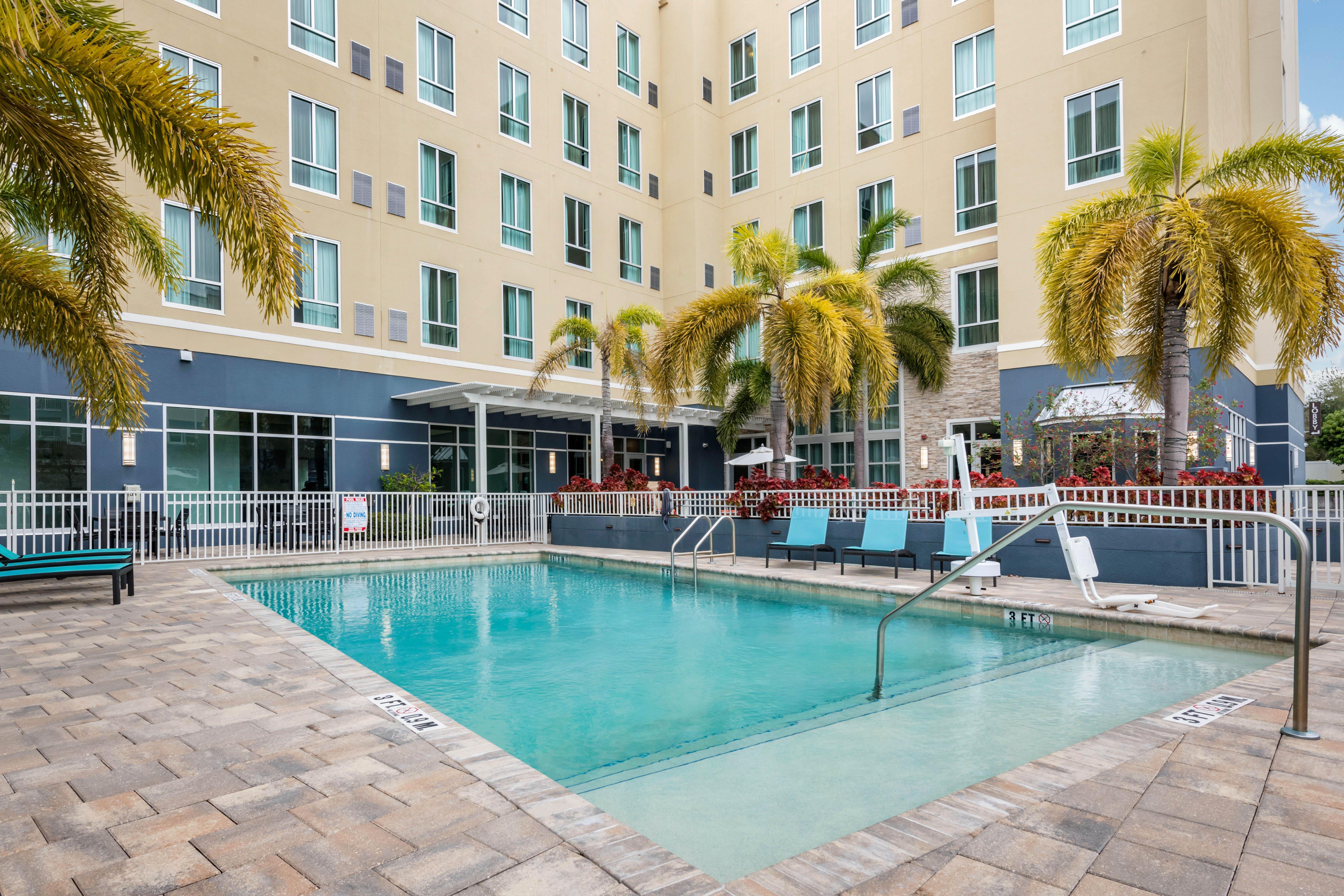 Staybridge Suites St. Petersburg Fl By Ihg Exteriör bild